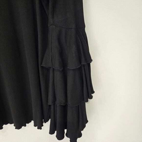 Elan Solid Black Ribbed Knit Goth Fairygoth Top Tiered Bell Sleeves Size L - Picture 6 of 11